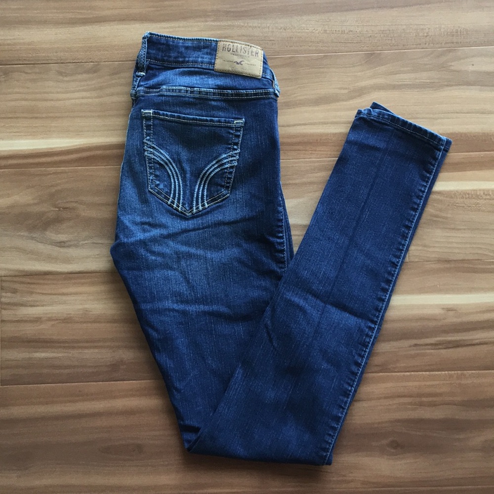 Hollister skinny jeans